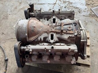 Motor Tatra 613