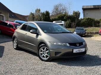 Honda Civic 1.4i 61kw klima-DVD-2006 super stav