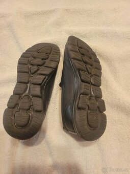 Boty skechers air ultra go,čierne