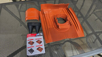 Solar Duo Kit - univerzální hadicový a kabelový prostup