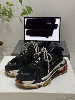 Balenciaga Triple S ‼️ STEAL - 1