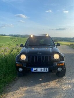 Jeep Cherokee (rok 2003)