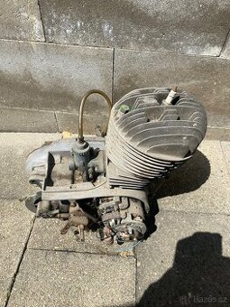 ČZ 250 455 /2 motor