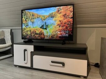 Stolek pod tv