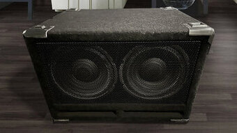 Prázdný bass box 2x10", madla, kolečka, speakon, kobercovin