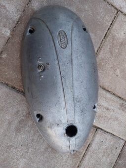 Jawa 250 kyvacka - kryt motoru - 1