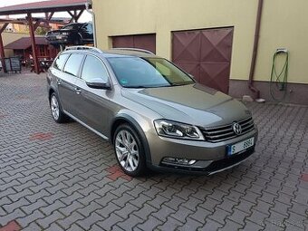 VW Passat B7 Alltrack 2.0 Tdi DSG 125 kW combi