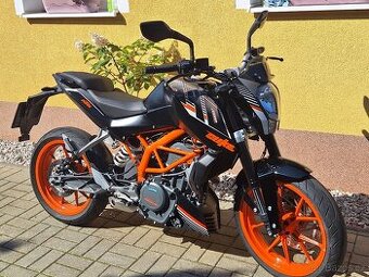 KTM Duke 390