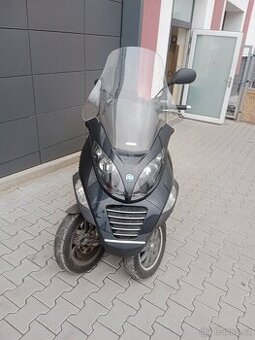 Piaggio MP3 250 M47