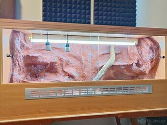 Terárium z lamina ruční výroby 110x55x55cm