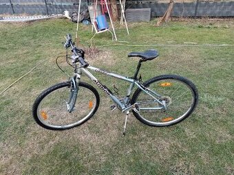 Trekové kolo Author Classic