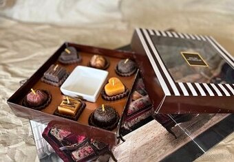 Dárková sada (set) Svíčky Čokoládové pralinky