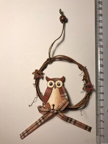 Dekorace na zeď a krbové zápalky se sovičkou