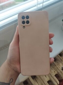 Malinko prášky displej,lze použít aspoň na hry a videa .