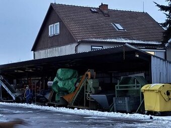 Ocelový přístřešek