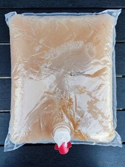 Prodám jablečný mošt z jablek z Českého ráje.