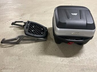 Prodám kufr Givi Bold (32 l) s plotnou