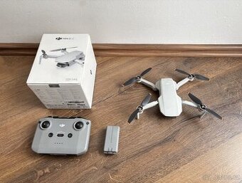 Dron DJI Mini 2 SE