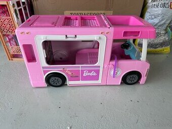 Barbie Karavan