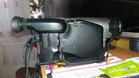 Prodám kameru Panasonic pro sběratele.