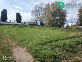 stavební pozemek Medlovice