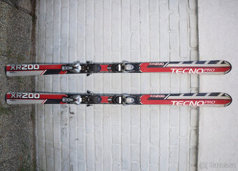 Carvingové lyže 170 cm TecnoPro, bezvadný stav, málo jeté.