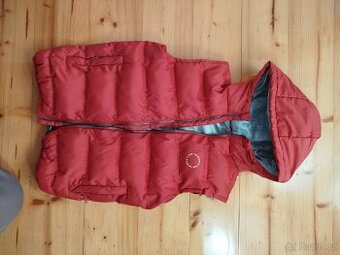 Dětská vesta Reserved vel. 146