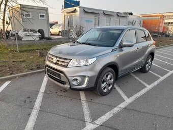 Suzuki Vitara 1.6i 88kw--63000km--VyhřSedKameraNaviTažný
