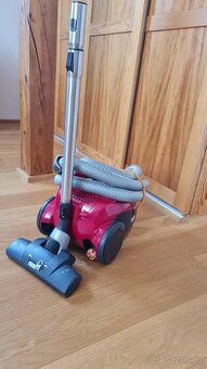 Kompaktní vysavač Electrolux Electrolux ZE355R ErgoSpace