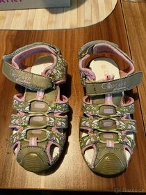 Dětské páskové boty vel 28