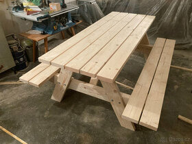 Pivní set, dřevěná lavice, dřevěný stůl - 1
