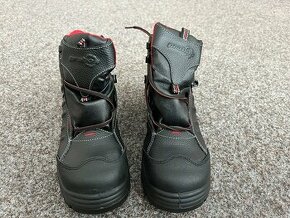 Nové pracovní boty Tobias S3 vel. 42