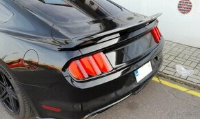 Spoiler Ford Mustang - nový, černý lesklý, Mustang 14-20