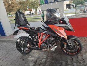 KTM 1290 super duke GT