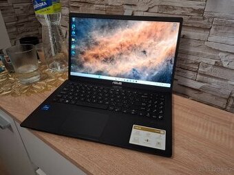 Asus VivoBook X515EA - i5 11. generace, 8GB RAM, 512GB SSD