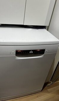Myčka BOSCH SMS4EVW14E