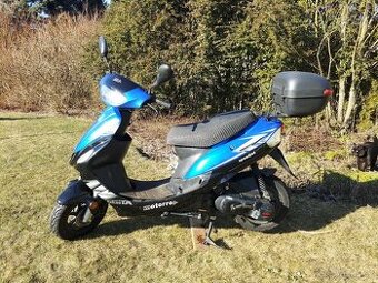 Skútr Longjia Speedjet (typ LJ50QT-2L)