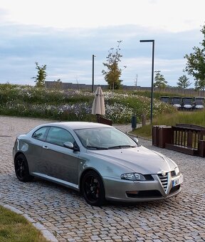 Alfa Romeo GT 3.2 V6 BUSSO - 148.000 km