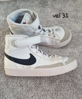 Nike Blazer
