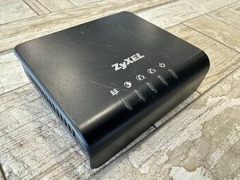 VoIP brána Zyxel P-2702R