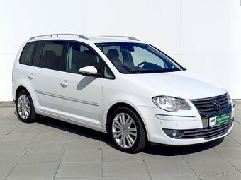 Volkswagen Touran 2.0 TDi 7míst, kůže, tempomat