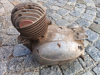 Motor ČZ 125 T - 1