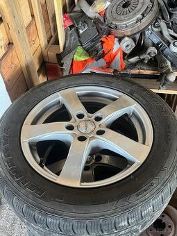 Alu kola r16 a r15