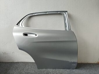 MERCEDES TŘÍDA GLA w156 x156 PRAVÉ ZADNÍ DVEŘE - 1