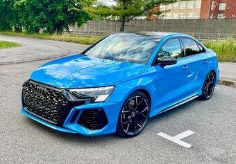 Audi RS3 2.5 TFSI Quattro TURBO BLUE