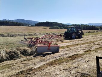 Shrnovač píce Kuhn GA 9032