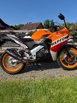 Honda CBR 125R Repsol 2015 – 24 820km