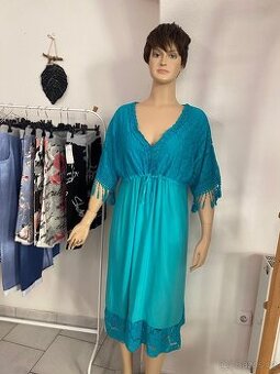 Figurína plussize, plnoštíhlá 44/46 vybavení obchodu
