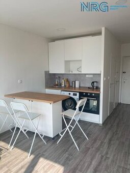 Pronájem bytu 1+kk, 20 m2, Praha 10, Záběhlice, ul. Jasmínov