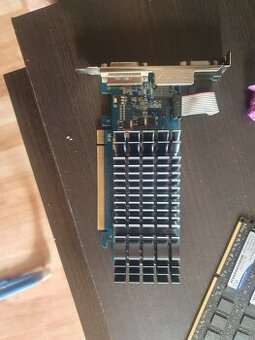 PC komponenty - 1